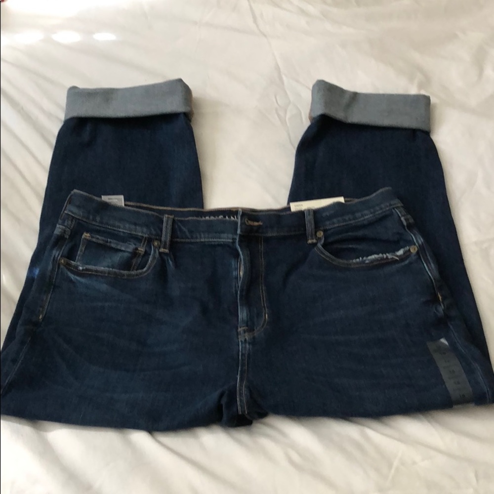 American Eagle Mom Jean